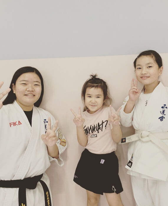 02719D7F-1023-40E1-AEFD-FF0905886D11